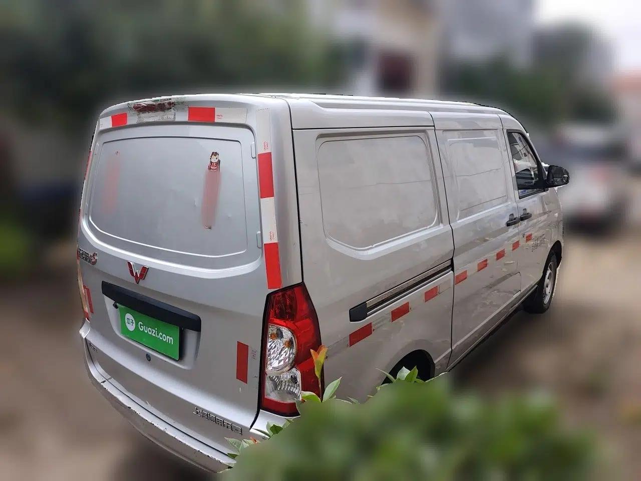 Wuling Rongguang S 2023 1.5L Basic Enclosed-Window Vehicle 2 Seats — миниатюра 6