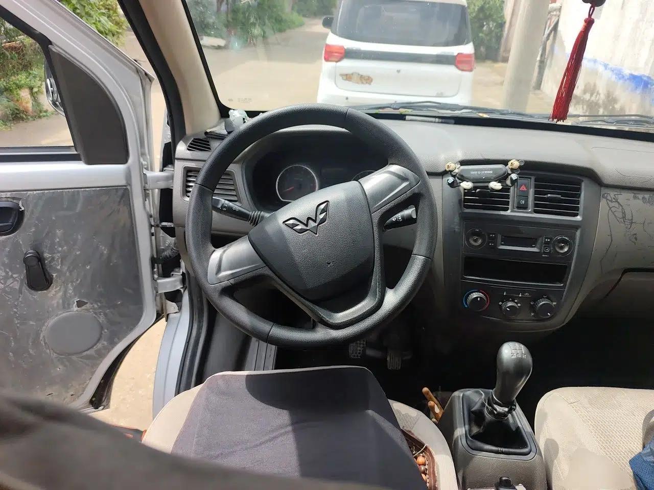 Wuling Rongguang S 2023 1.5L Basic Enclosed-Window Vehicle 2 Seats — миниатюра 10