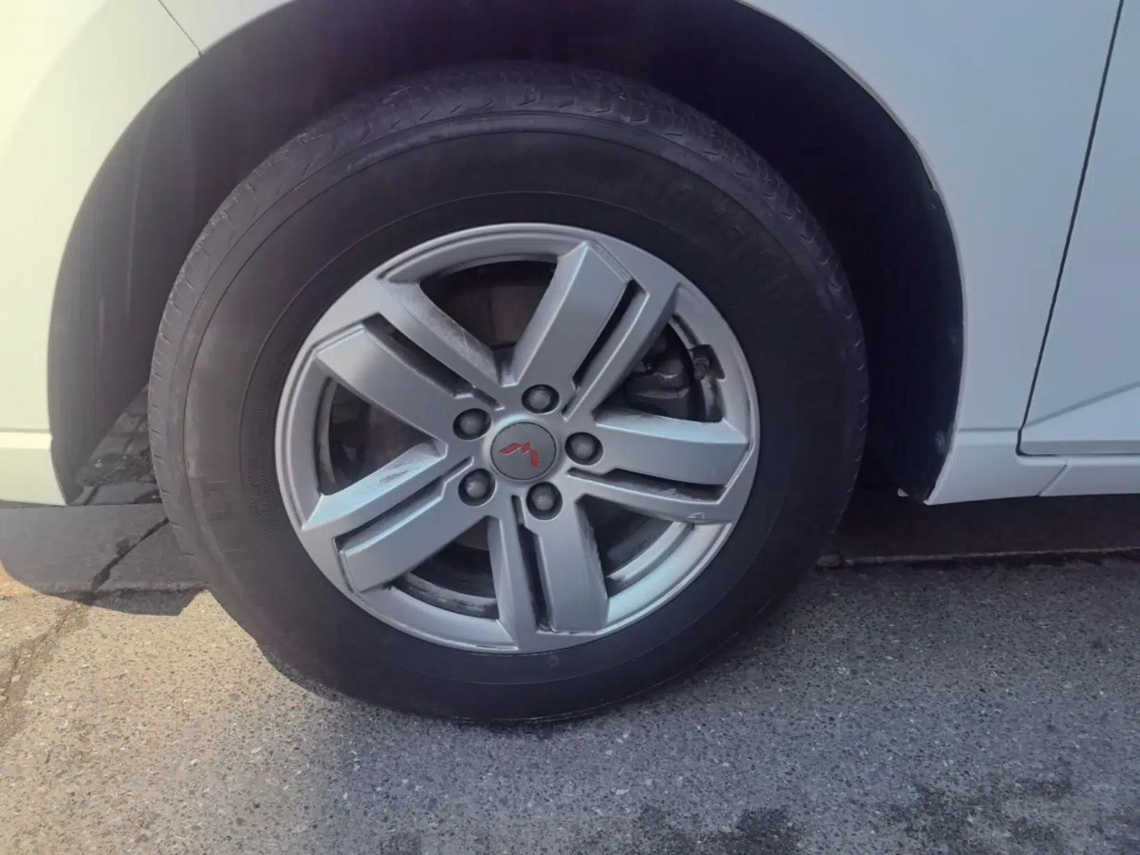 Wuling Zhengcheng 2021 1.5T Manual Luxury Version — миниатюра 10
