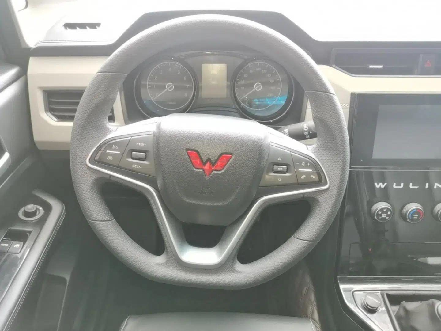 Wuling Zhengcheng 2021 1.5T Manual Luxury Version — миниатюра 19