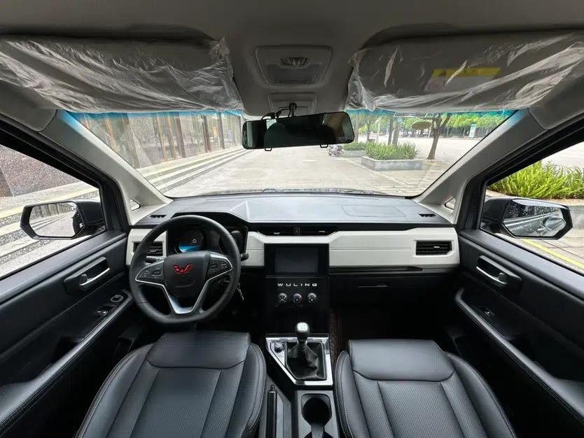 Wuling Zhengcheng 2021 1.5T Manual Luxury Version — миниатюра 30