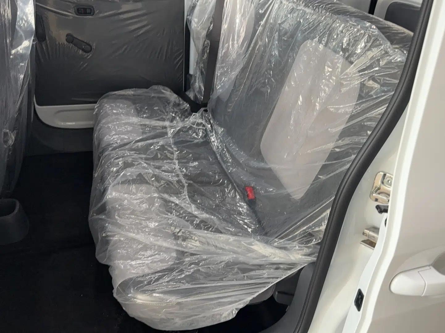 Wuling Zhiguang New Energy 2025 Model 305km Ambitious Edition — миниатюра 21