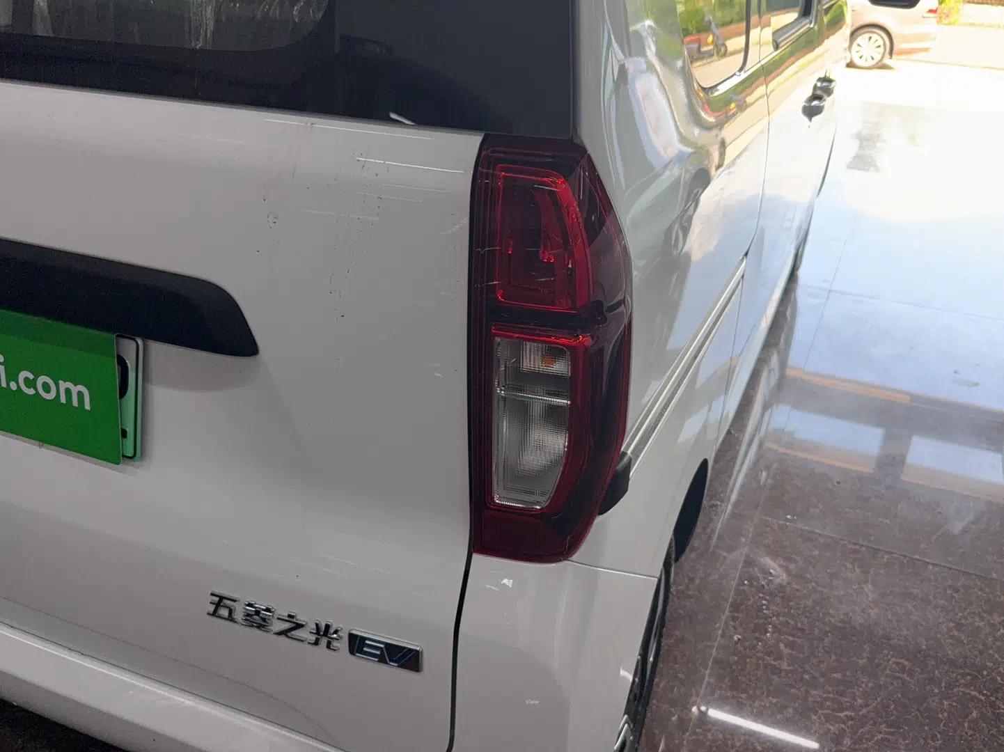 Wuling Zhiguang New Energy 2025 Model 305km Ambitious Edition — миниатюра 9