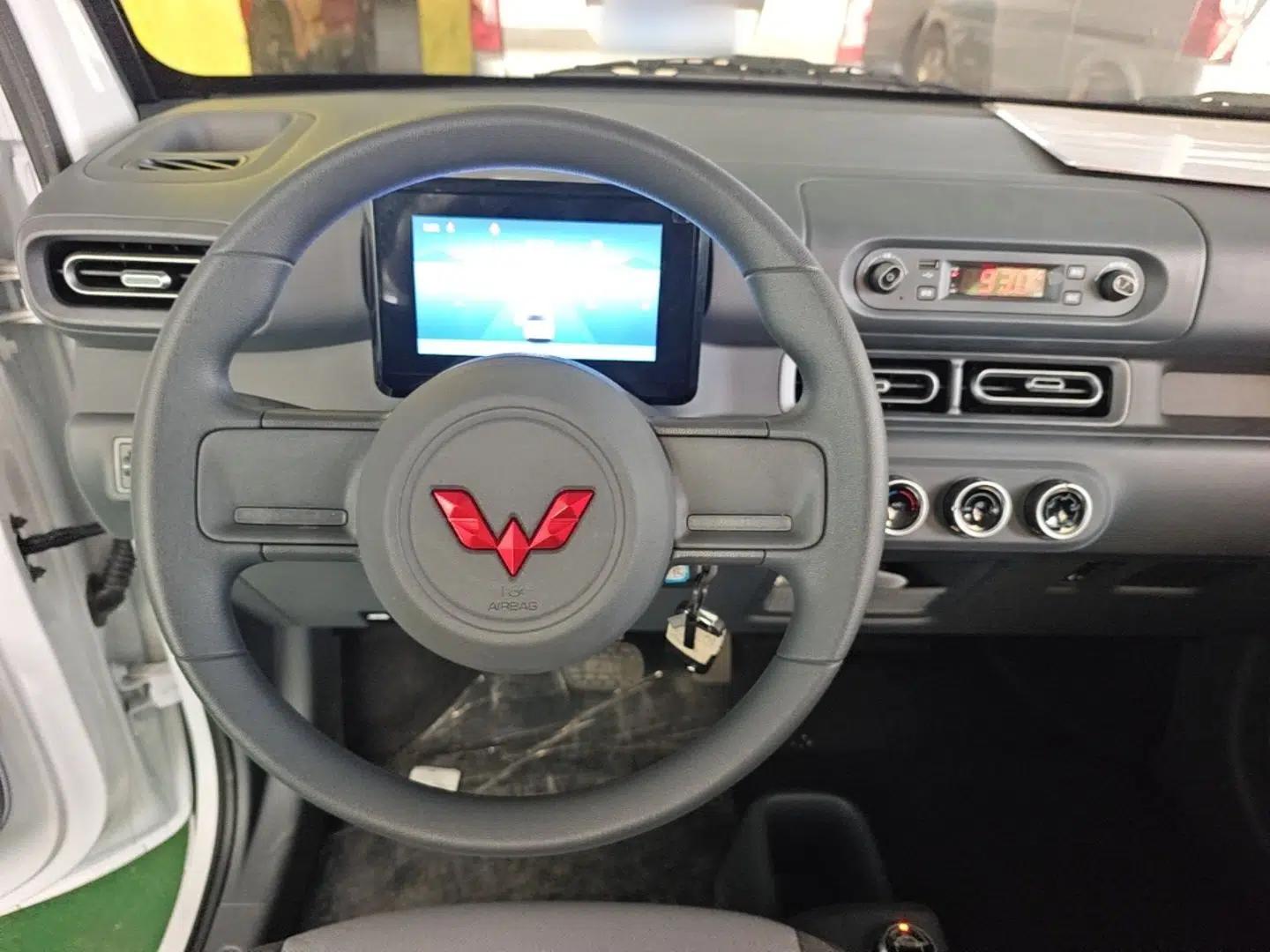 Wuling Zhiguang New Energy 2025 Model 305km Ambitious Edition — миниатюра 13