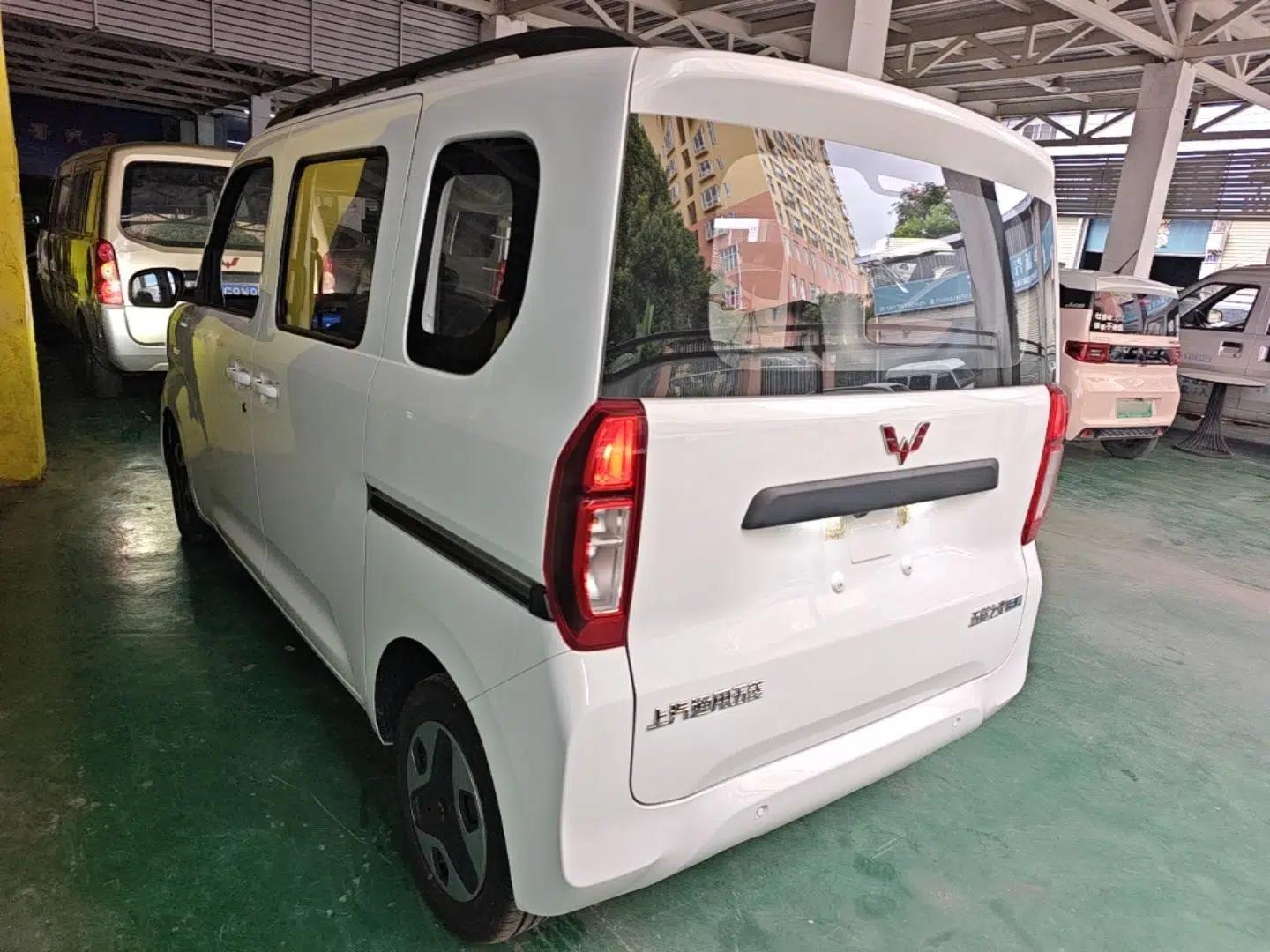 Wuling Zhiguang New Energy 2025 Model 305km Ambitious Edition — миниатюра 4
