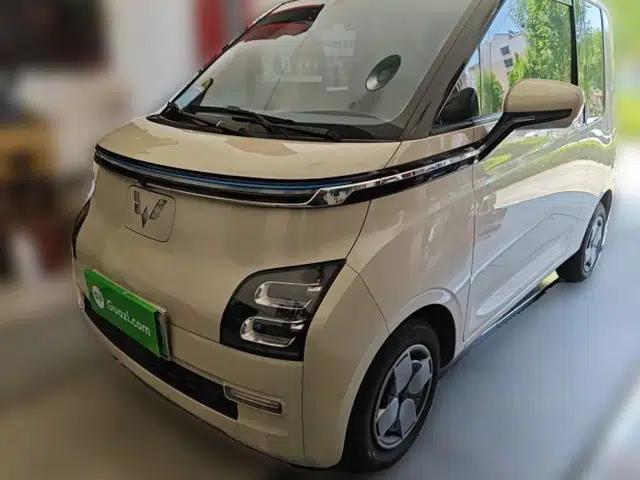 Wuling Air ev 2023 - Four Seats - Advanced Edition
