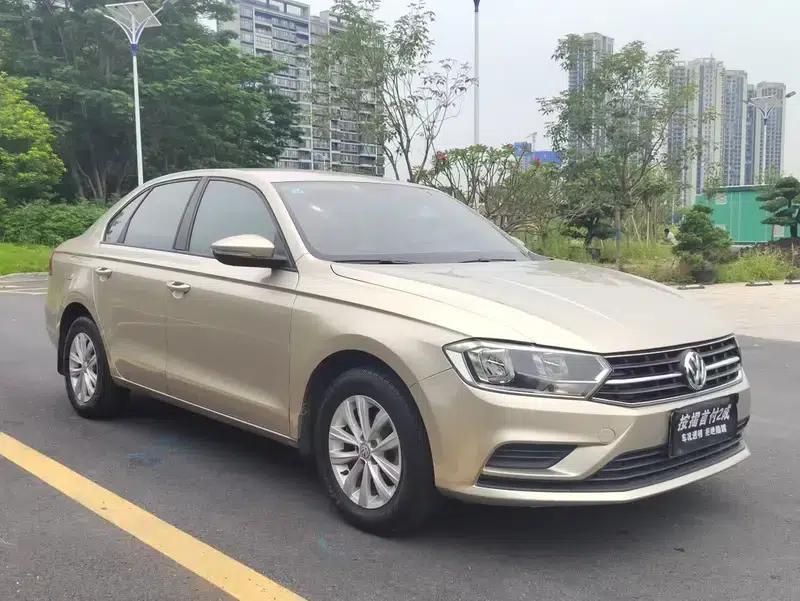2016 Volkswagen Bora 1.6L Automatic Fashion Edition — миниатюра 3