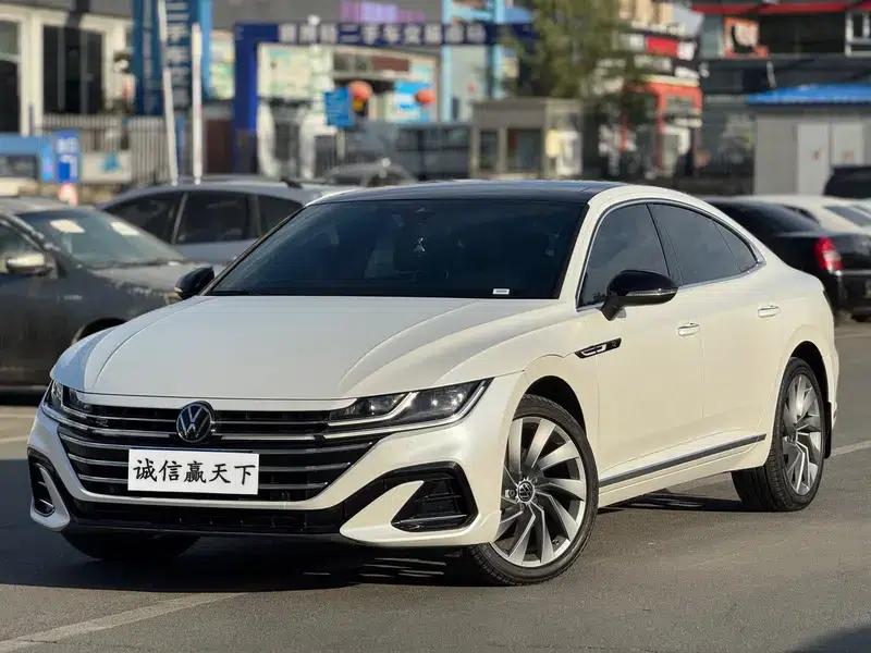 Volkswagen CC 2024 380TSI Striking Edition — миниатюра 1