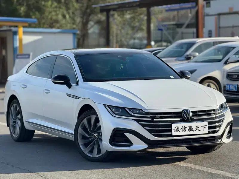Volkswagen CC 2024 380TSI Striking Edition — миниатюра 3