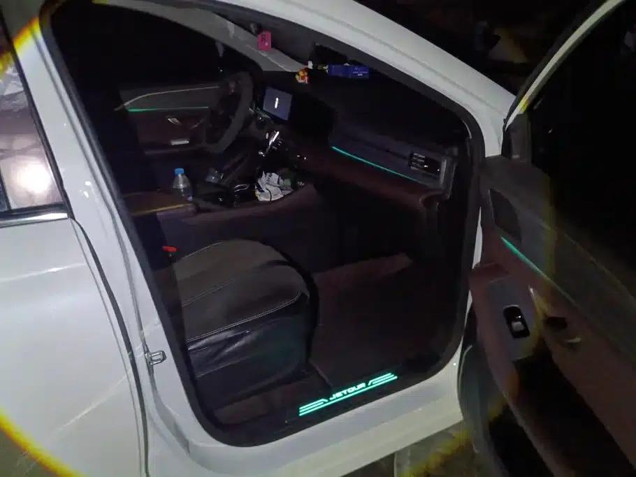 Jetour X90 PLUS 2024 1.6TD DCT Villa PRO 5-seater — миниатюра 8