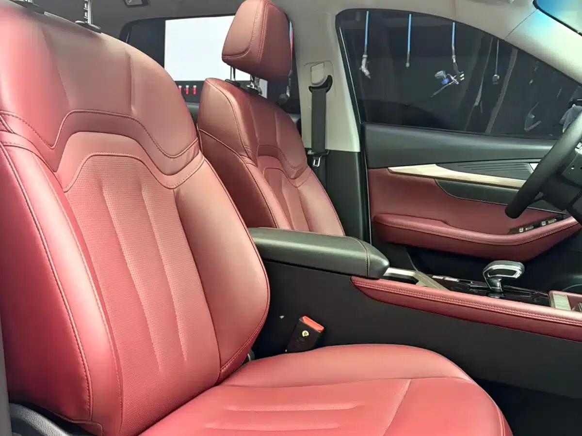 Jetour X70 PRO 2023 1.5T DCT Comfort Edition 7-seater — миниатюра 12