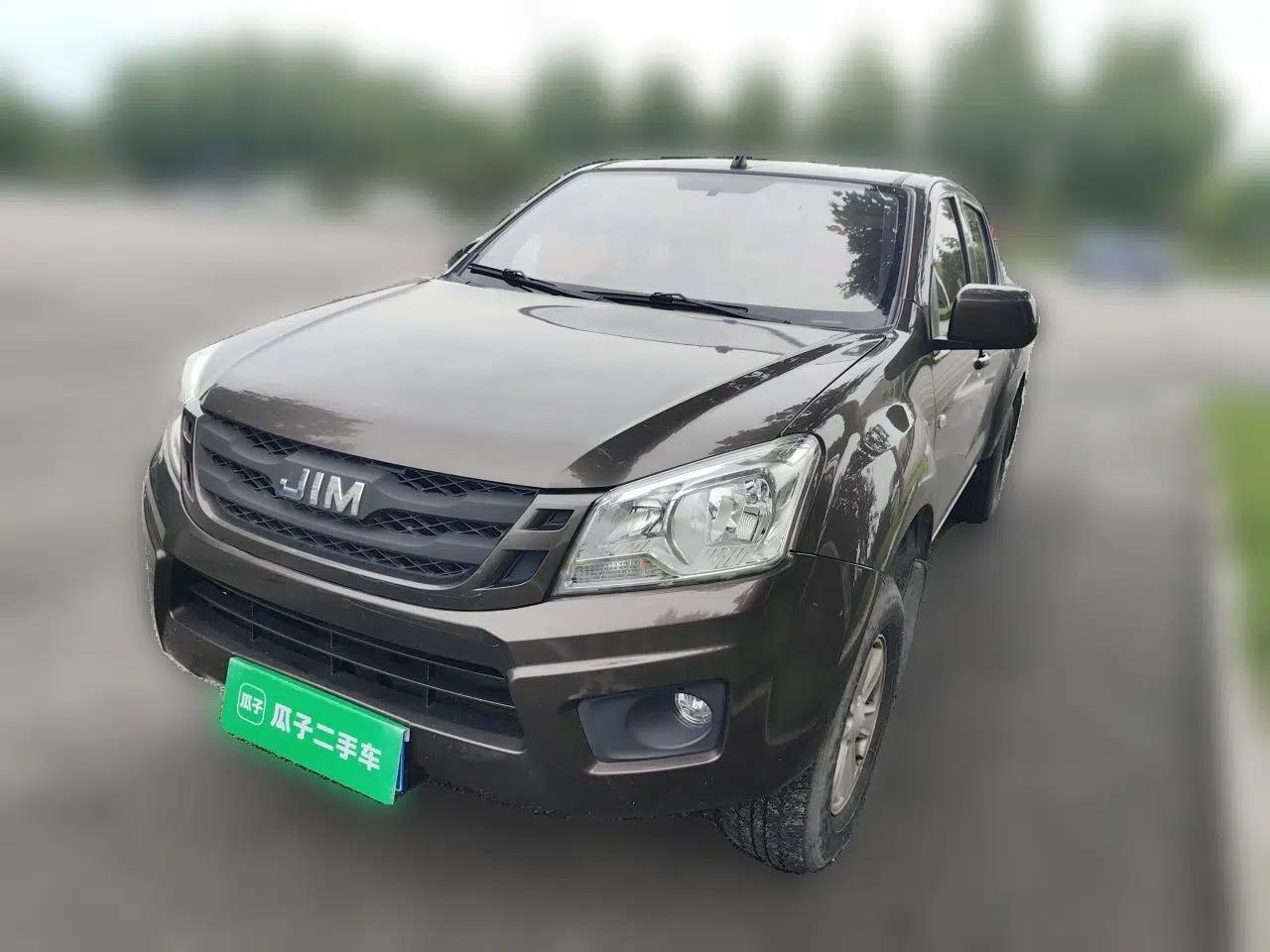 Isuzu JLM 2020 2.8T Classic Two-Wheel Drive Diesel Euro VI Comfort Plus Extended Version JE493ZLQ6E — миниатюра 1
