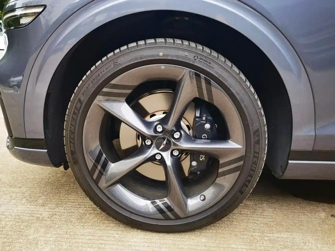 Genesis GV70 2025 2.5T AWD Flagship Edition — миниатюра 6