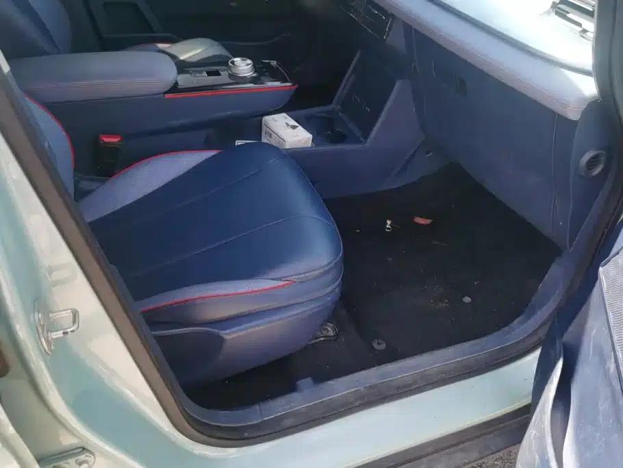 Geely Geometry E Firefly 2022 Model 320KM Cute Tiger 4-Seater — миниатюра 8