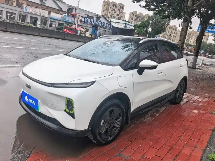 Geely Geometry E Firefly 2022 Model 401KM Thunder Tiger 4-Seater — миниатюра 1