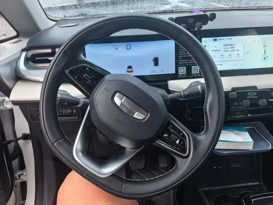 Geely Geometry E Firefly 2022 Model 401KM Thunder Tiger 4-Seater — миниатюра 15