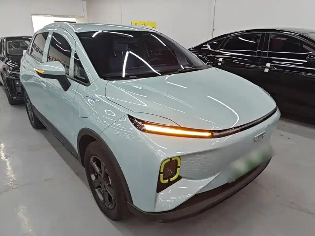 Geely Geometry E Firefly 2023 Model 320KM Cute Tiger 5-Seater — миниатюра 4