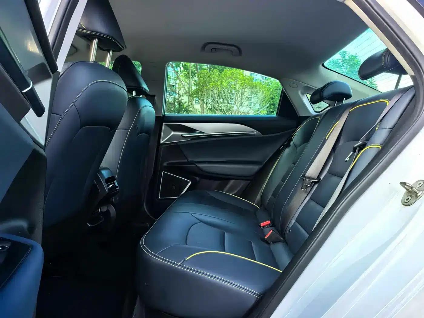 Geely Geometry G6 2024 500KM Premium Edition — миниатюра 16