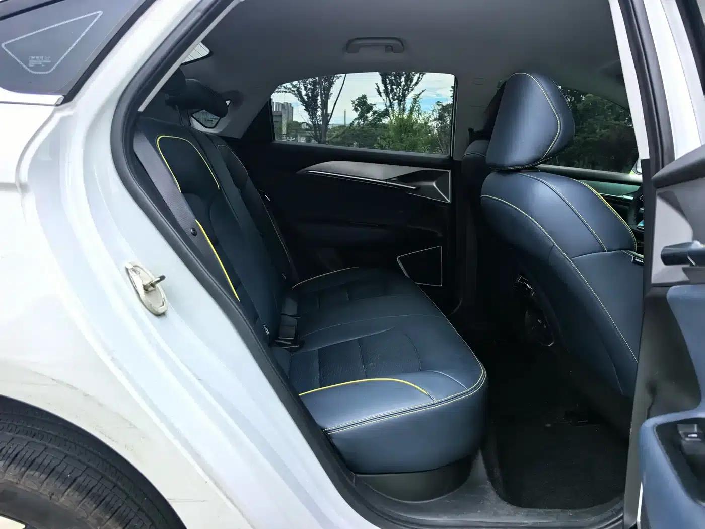 Geely Geometry G6 2024 500KM Premium Edition — миниатюра 13