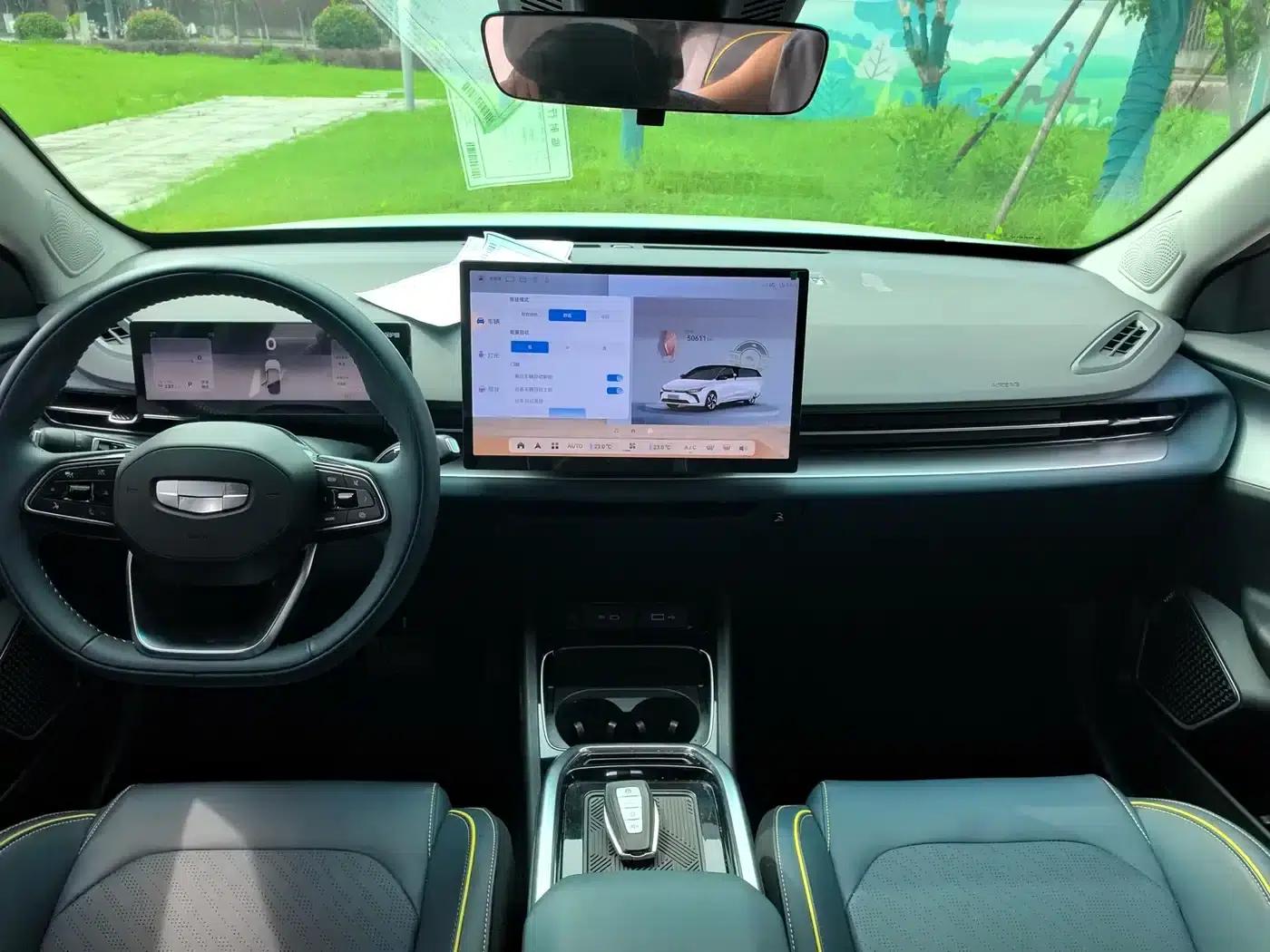 Geely Geometry G6 2024 500KM Premium Edition — миниатюра 10