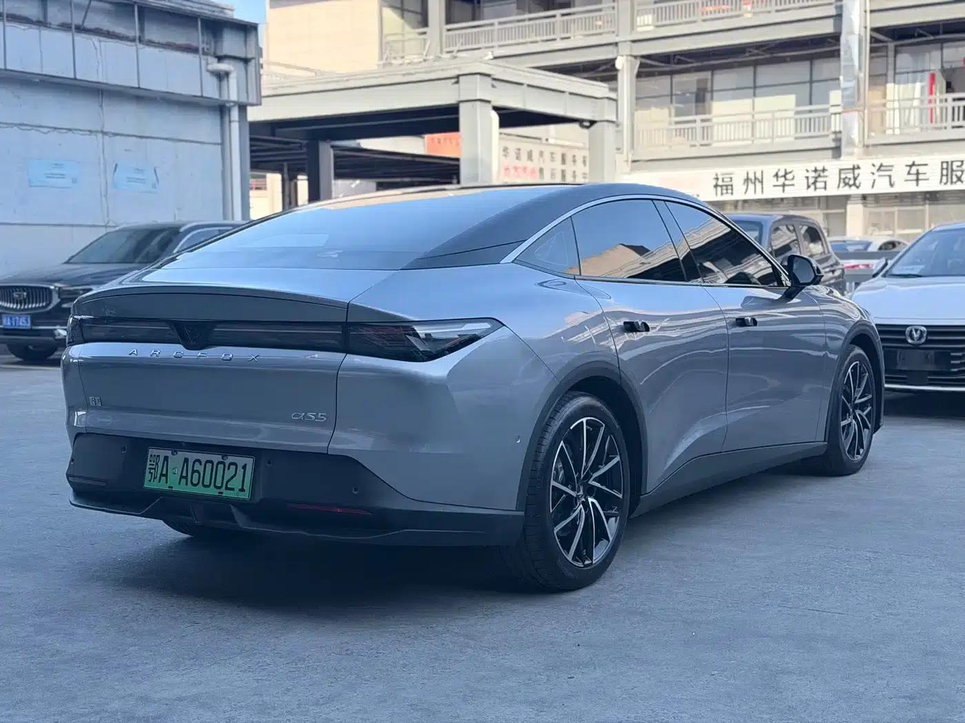 Jihu Alphard S5 2024 Model 560MAX 185kW — миниатюра 6