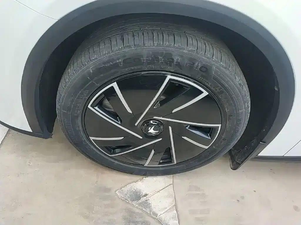 Jihu Alphard S5 2024 Model 560PRO 185kW — миниатюра 23