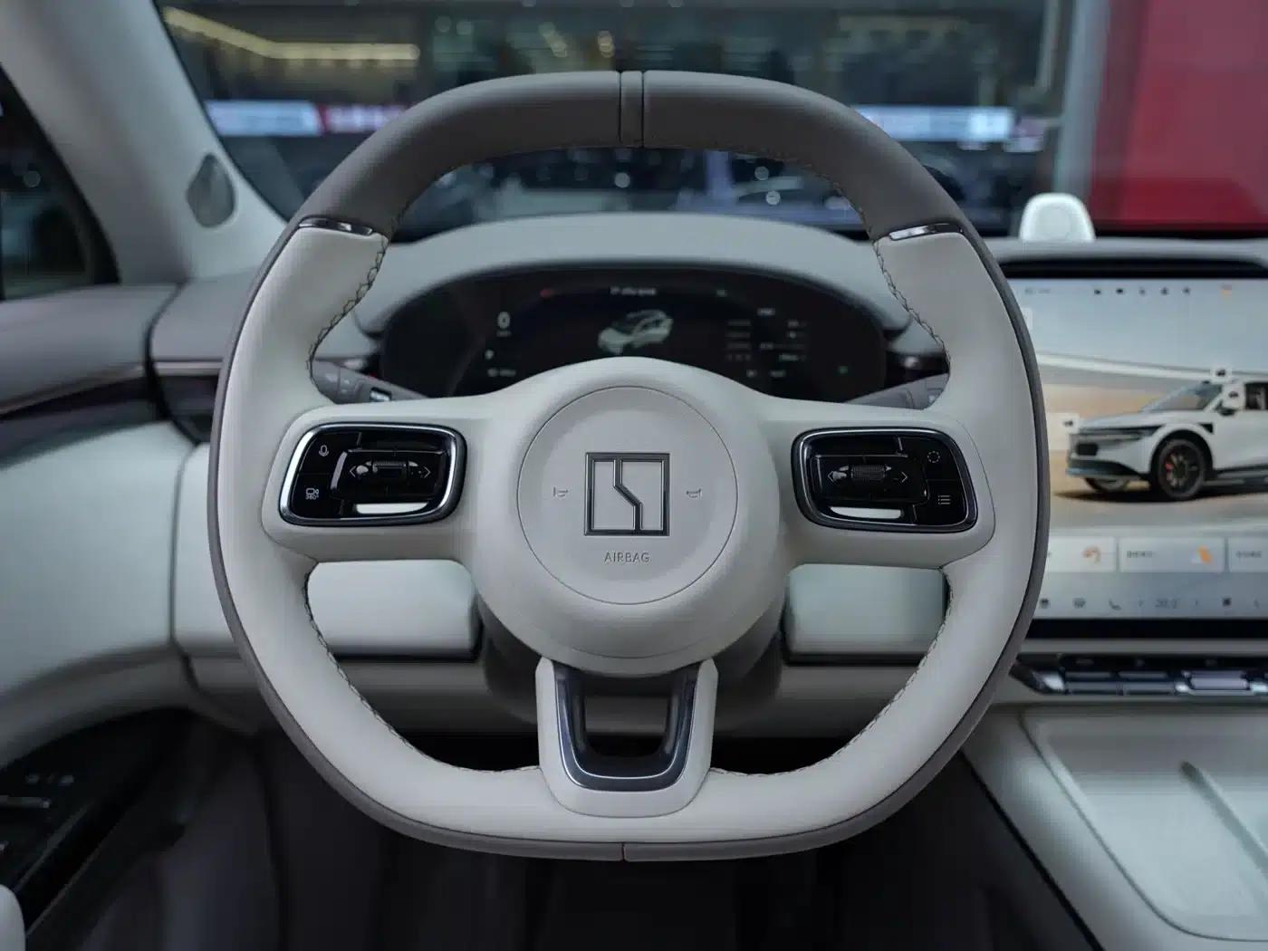 Jike 7X 2025 Model 100kWh Long-Range Rear-Wheel Drive Intelligent Driving Edition — миниатюра 11