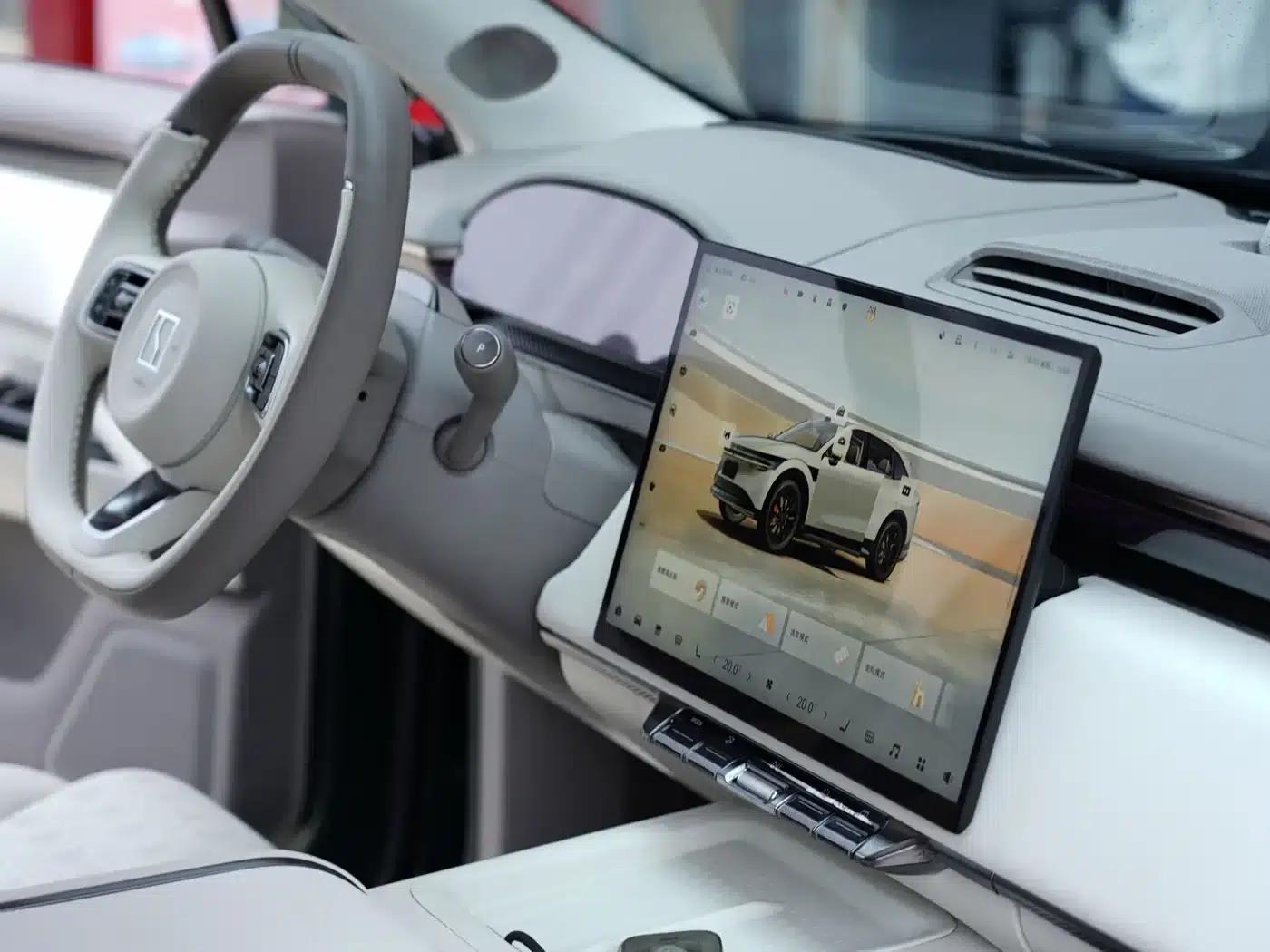 Jike 7X 2025 Model 100kWh Long-Range Rear-Wheel Drive Intelligent Driving Edition — миниатюра 21