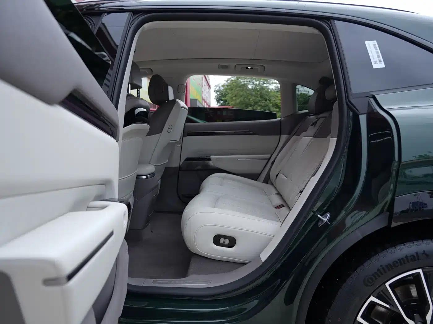 Jike 7X 2025 Model 100kWh Long-Range Rear-Wheel Drive Intelligent Driving Edition — миниатюра 6
