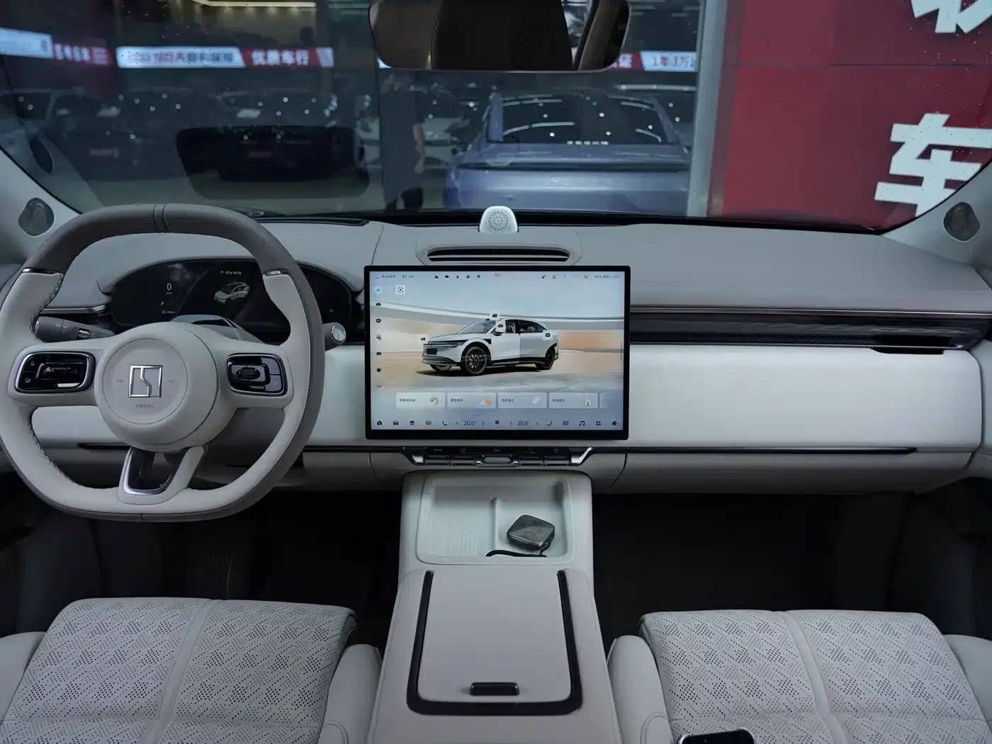 Jike 7X 2025 Model 100kWh Long-Range Rear-Wheel Drive Intelligent Driving Edition — миниатюра 7