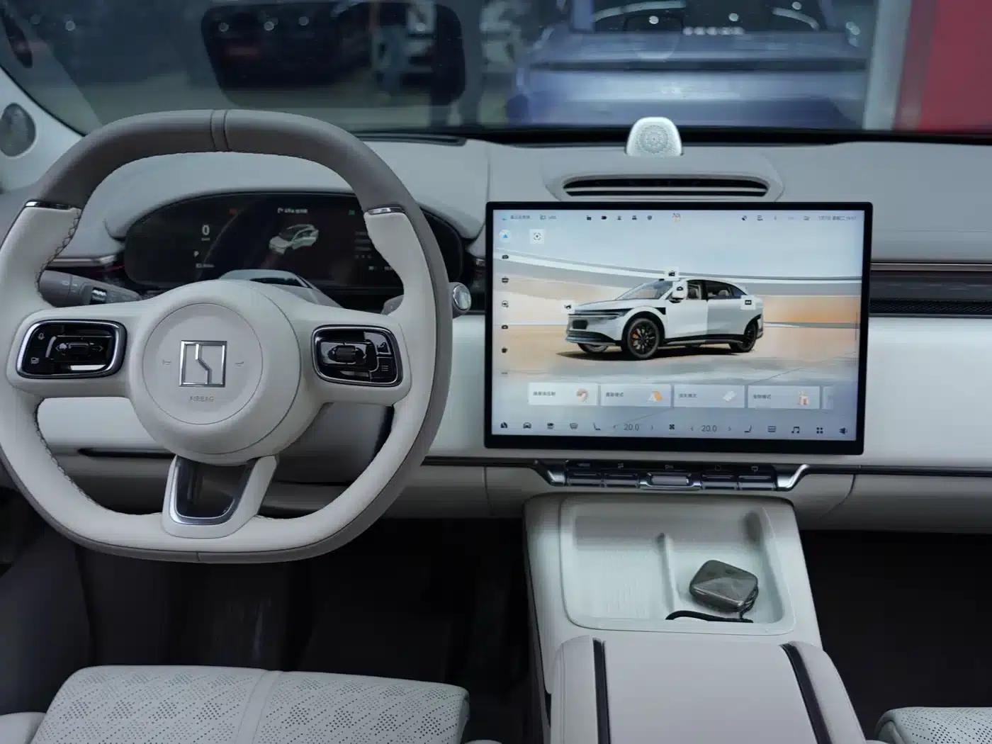 Jike 7X 2025 Model 100kWh Long-Range Rear-Wheel Drive Intelligent Driving Edition — миниатюра 8