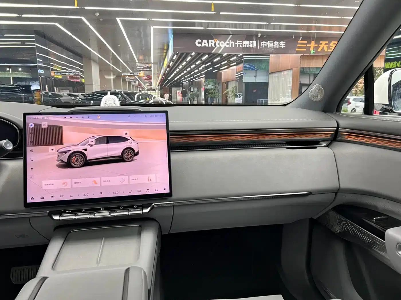 Jike 7X 2025 Model 100kWh Long-Range Rear-Wheel Drive Intelligent Driving Edition — миниатюра 11