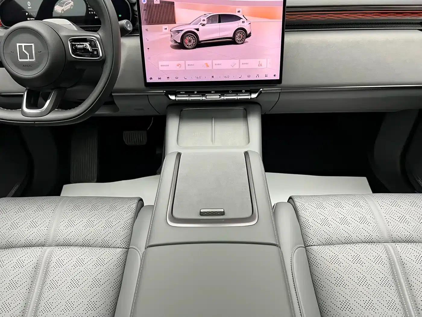 Jike 7X 2025 Model 100kWh Long-Range Rear-Wheel Drive Intelligent Driving Edition — миниатюра 12