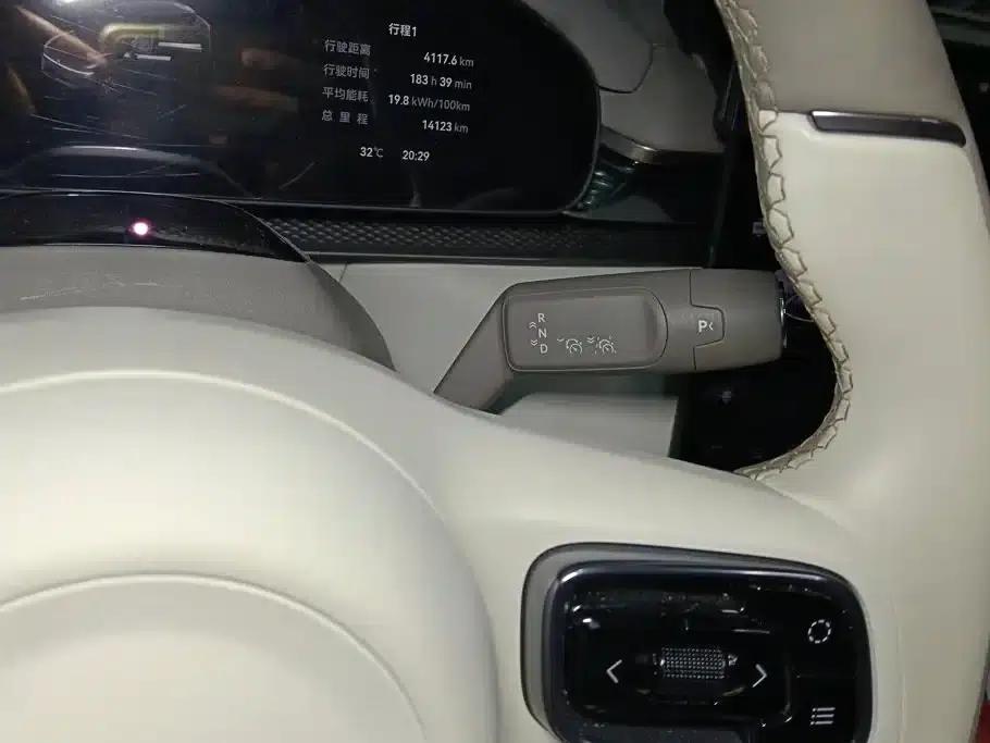 Jike 7X 2025 Model 100kWh Long-Range Four-Wheel Drive Intelligent Driving Edition — миниатюра 16
