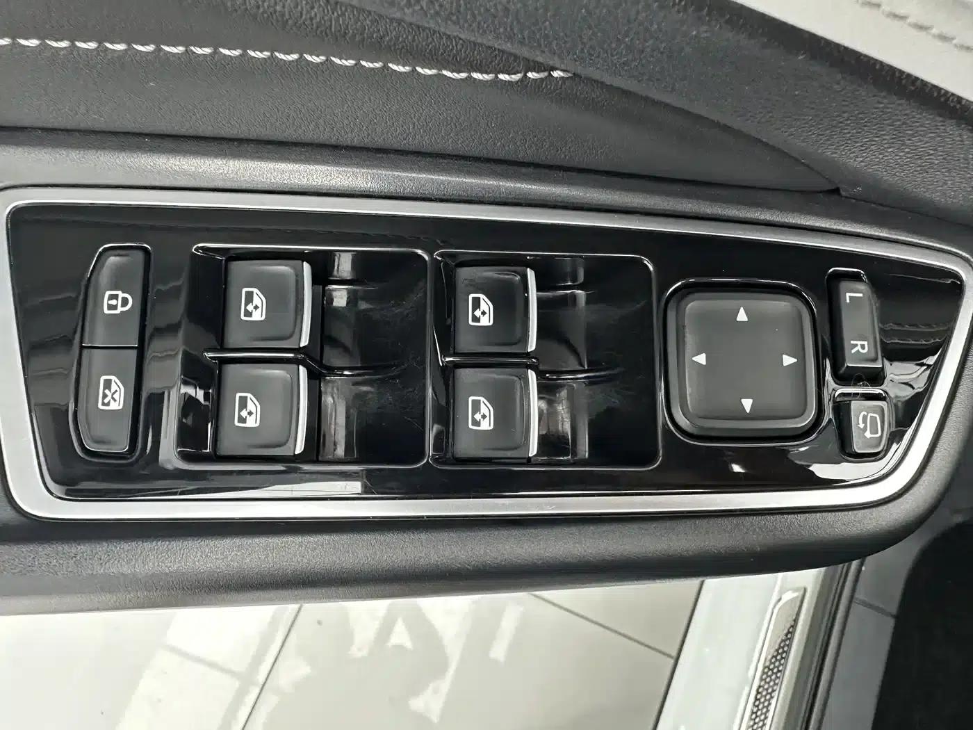 Jetta VS7 2022 280TSI Automatic Glory Edition — миниатюра 12