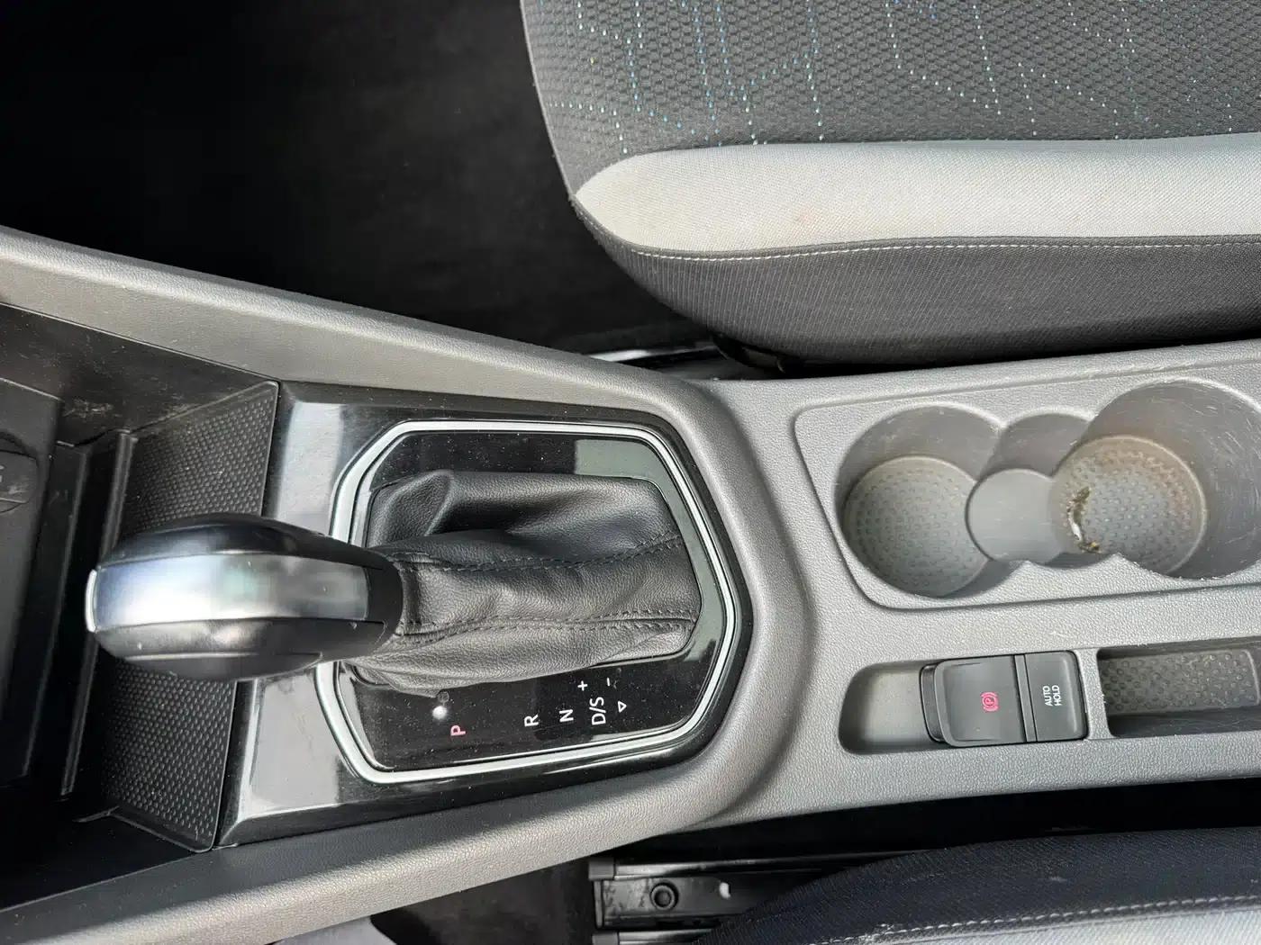 Jetta VS7 2021 1.4T Automatic Entry-Level Edition — миниатюра 17