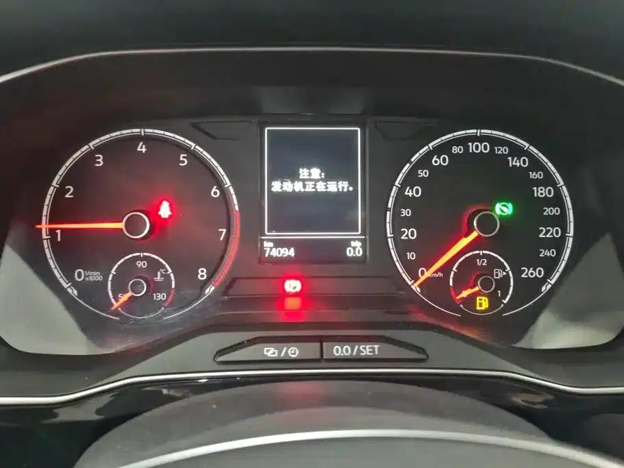 Jetta VS7 2021 30th Anniversary Edition 1.4T Automatic Enjoyment Edition — миниатюра 14