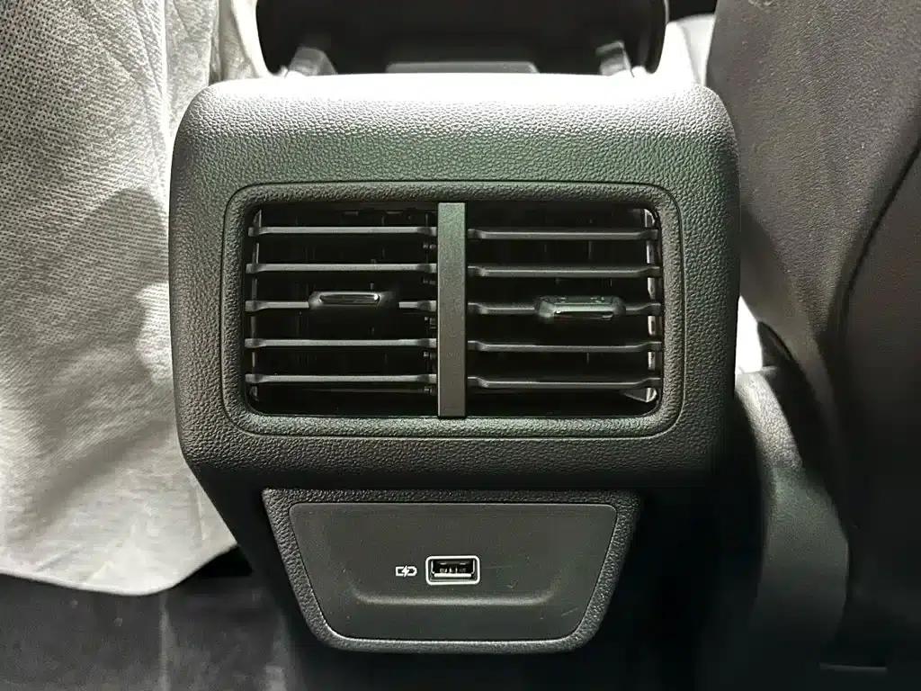 Jetta VS7 2023 280TSI ABT Automatic Enjoyment Limited Edition — миниатюра 17