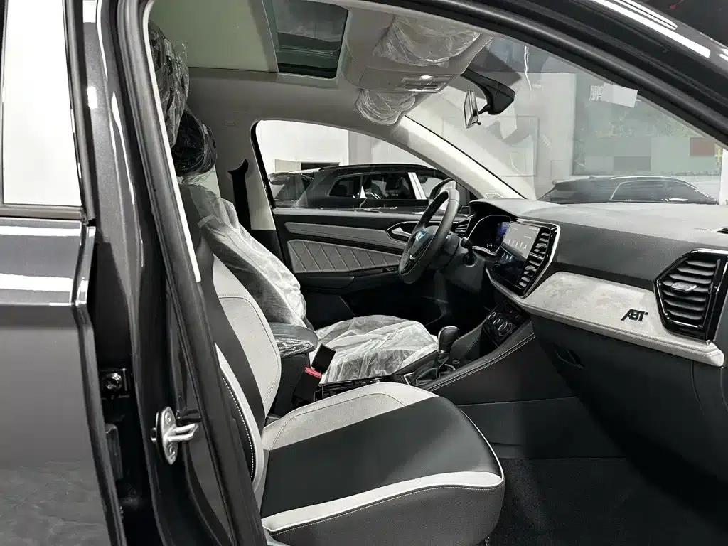 Jetta VS7 2023 280TSI ABT Automatic Enjoyment Limited Edition — миниатюра 16