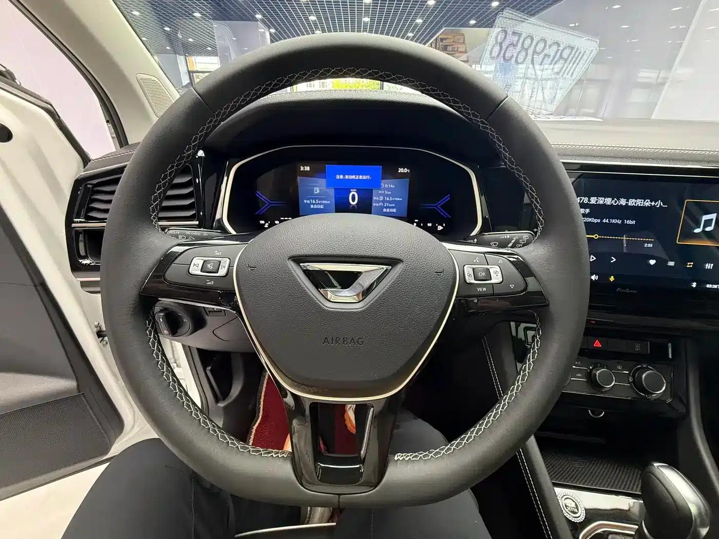 Jetta VS7 2023 280TSI Automatic High-Gloss Enjoy Edition — миниатюра 12