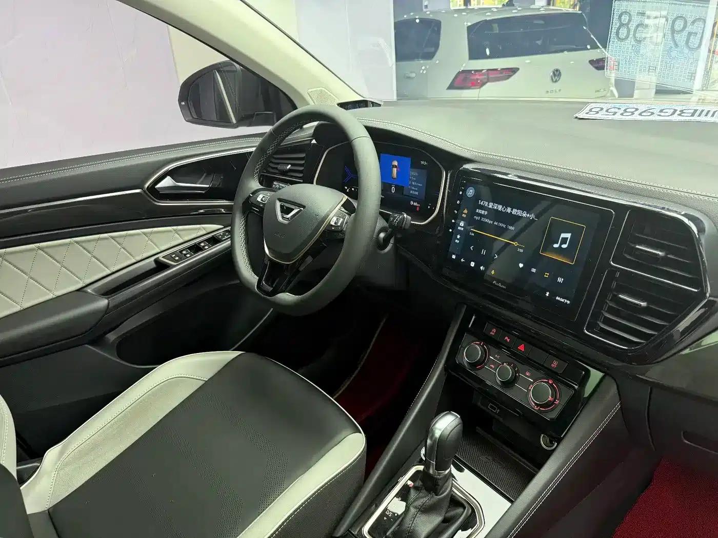 Jetta VS7 2023 280TSI Automatic High-Gloss Enjoy Edition — миниатюра 18