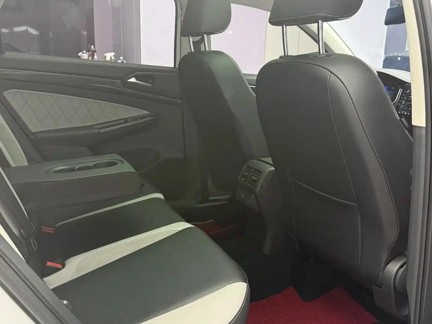 Jetta VS7 2023 280TSI Automatic High-Gloss Enjoy Edition — миниатюра 19