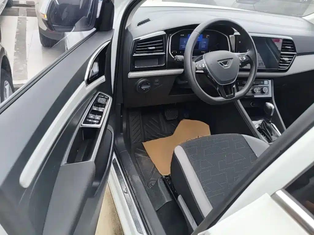 Jetta VS7 2023 280TSI Automatic Entry-Level Edition — миниатюра 16