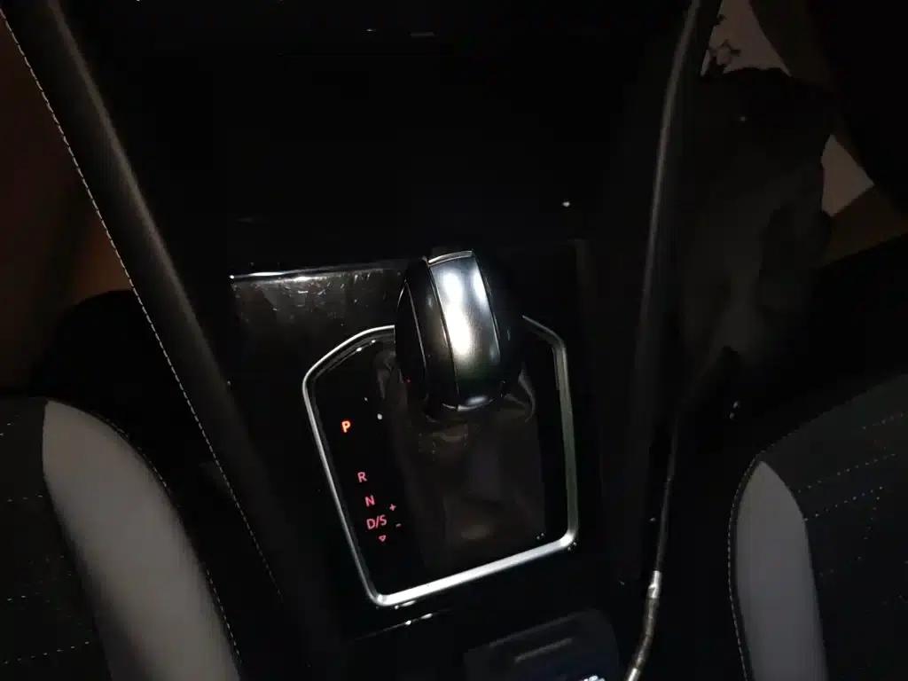 Jetta VS7 2023 280TSI Automatic Entry-Level Edition — миниатюра 10
