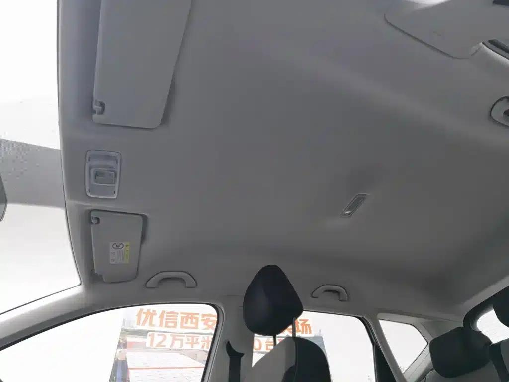 Jetta VS5 2023 280TSI Manual Entry-level Model — миниатюра 14