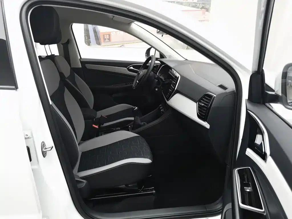 Jetta VS5 2023 280TSI Manual Entry-level Model — миниатюра 23