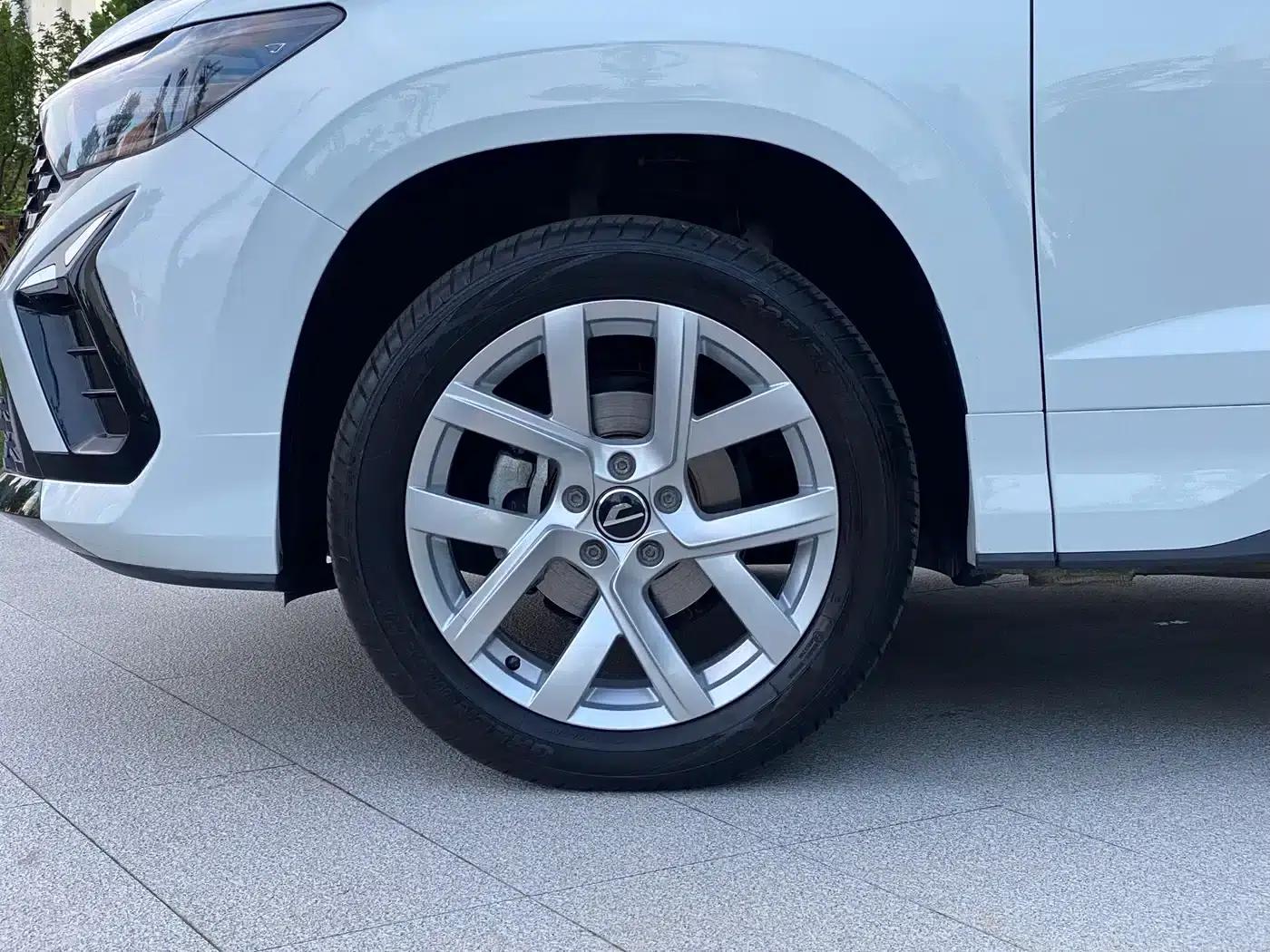 Jetta VS5 2024 280TSI Manual Pioneer Edition — миниатюра 11