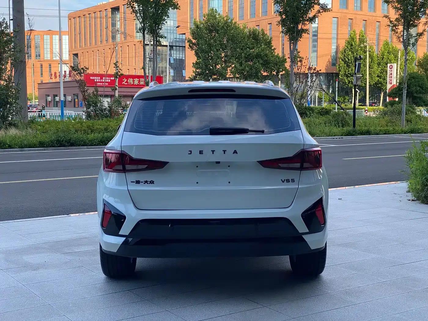 Jetta VS5 2024 280TSI Manual Pioneer Edition — миниатюра 8