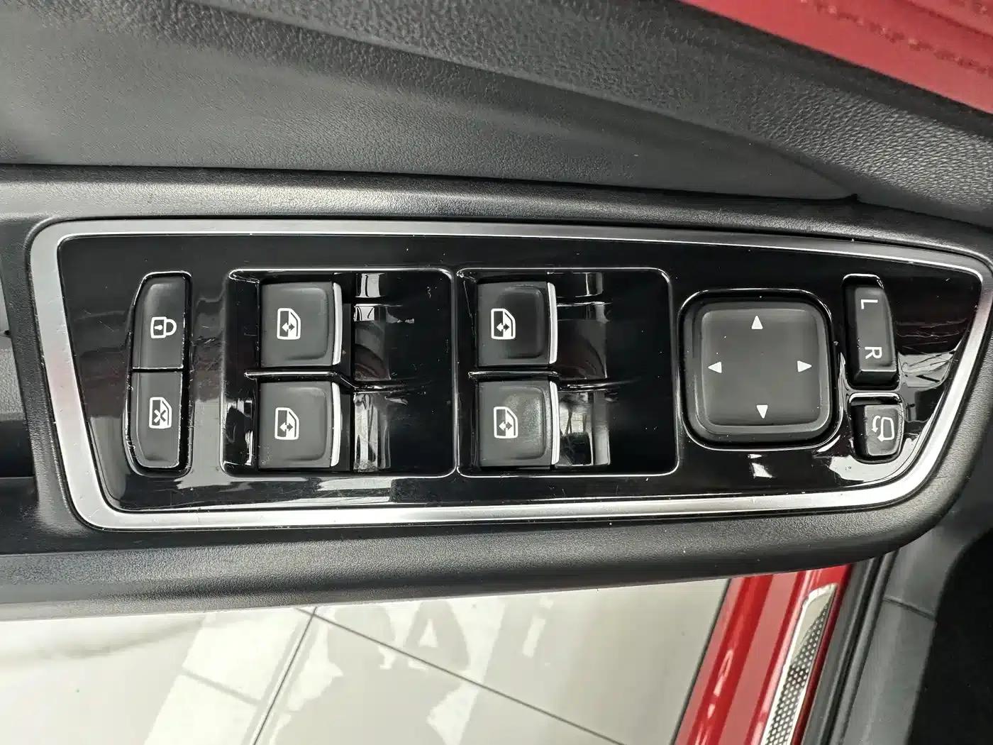 Jetta VS5 2022 280TSI Automatic Glory Edition — миниатюра 12