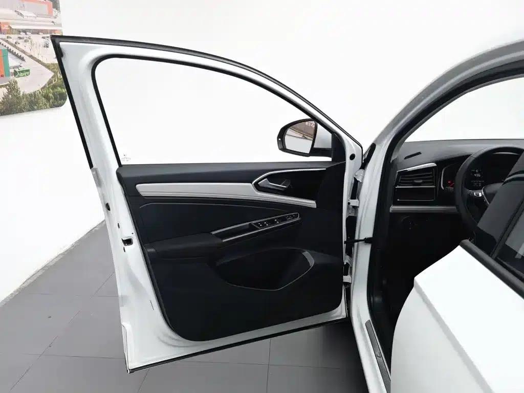 Jetta VS5 2024 280TSI Automatic Pioneer Edition — миниатюра 8